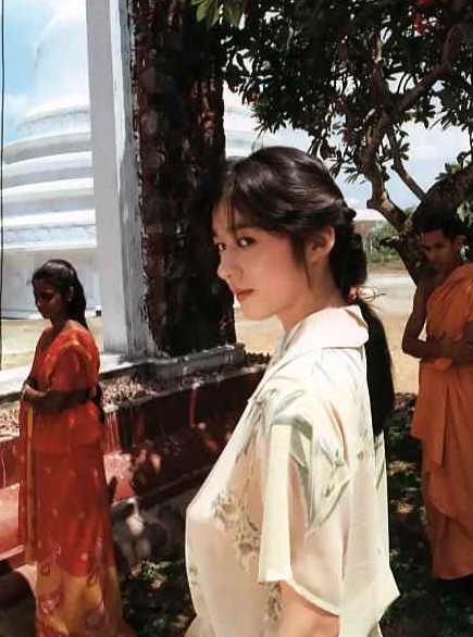 青山知可子音乐伴我行，港风美女共乐趣：71p+4.8m视频尽显古老艺术魅力