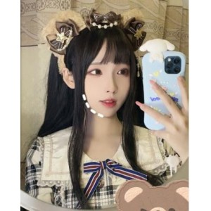 英梨梨：车衣道具秀作品时长3分40秒，110张图集，颜值身材兼就妗