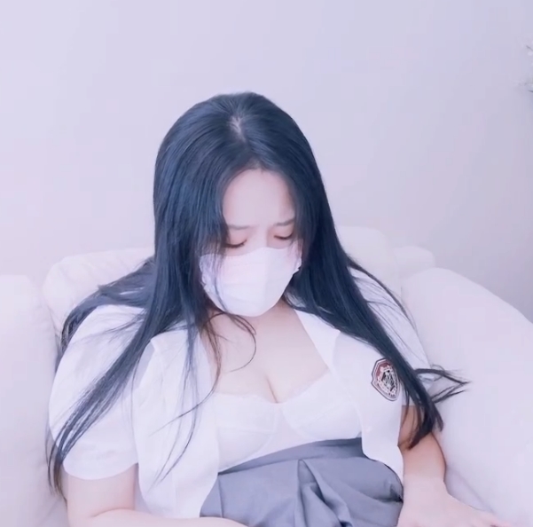 高冷女神樱桃空空:37部作品总41.7G,百度ED2K收藏量高达938