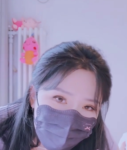 高冷女神樱桃空空:37部作品总41.7G,百度ED2K收藏量高达938