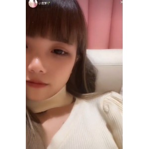 疯狂抖音3：美女馒头薄衣勾引，高清720P永久链接
