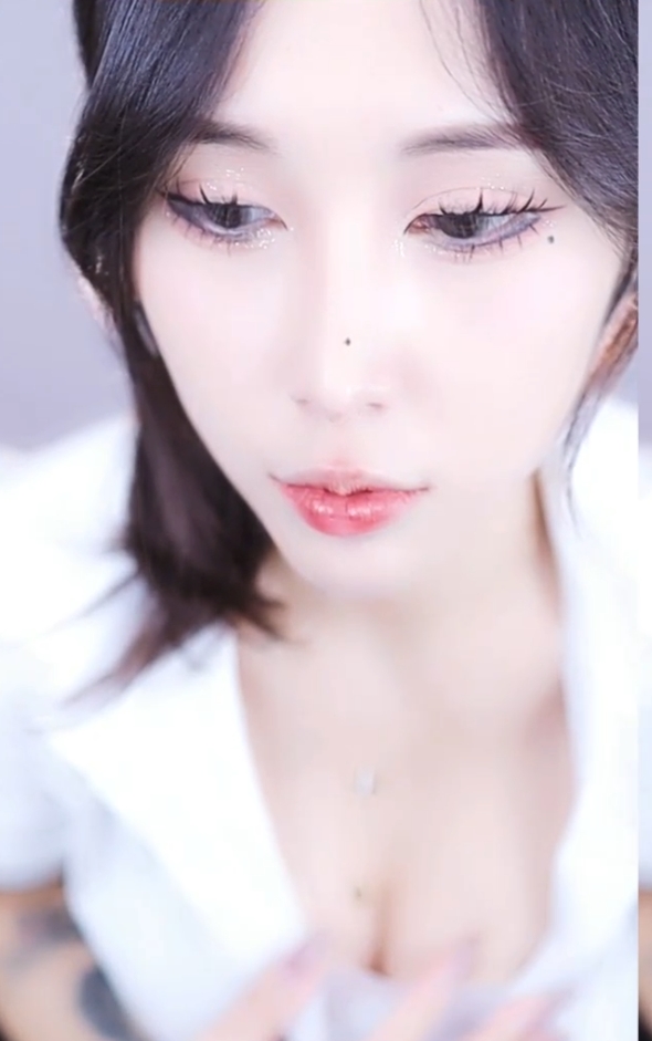 网易cc最新视频《丸子超凶》4K画质，17分钟，收藏必备！