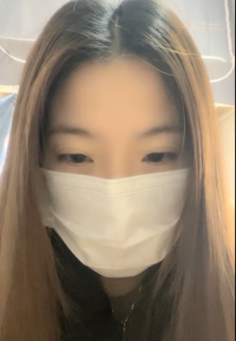 大罩杯学妹偷播宿舍神秘视频91v40g，百度ED2K收藏不睡觉