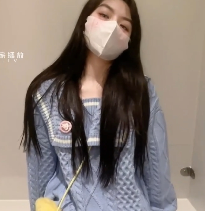 ，画质更加清晰，让观众能够更好地欣赏小猫妖的表演。立即收藏，不容错过！