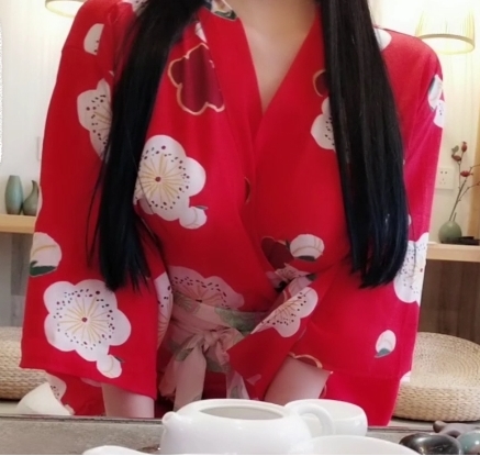 土豪定制私人玩物旗袍，高贵优雅的品味展示