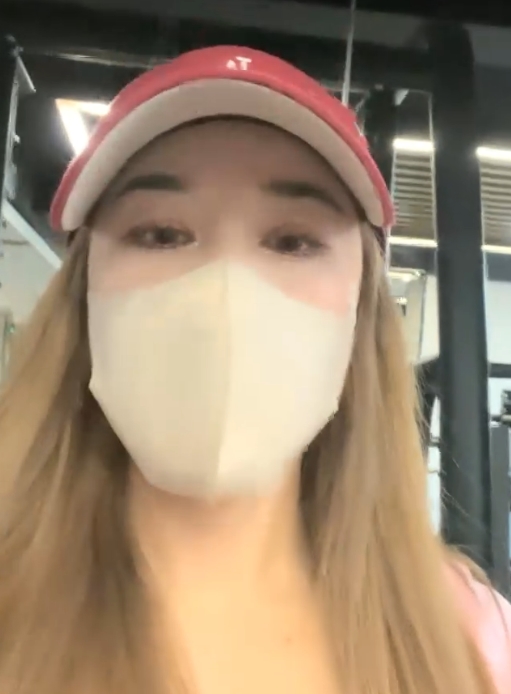 翘臀妹子桃桃555v284g视频大放送,百度ED2K收藏火爆,4月31v新增