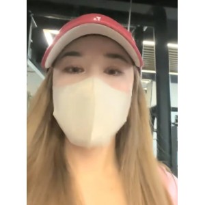 翘臀妹子桃桃555v284g视频大放送，百度ED2K收藏火爆，4月31v新增