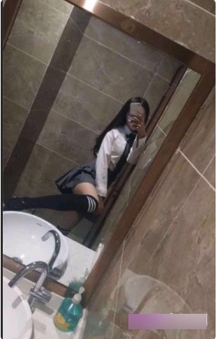 小仙女白罗莉最新作品合集，37V9.5G绅士福利，清秀身材美腿尽收眼底