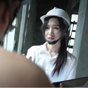 《工地水电工薰草自拍视频曝光！11分钟补资源，网友调侃最惨男Y》