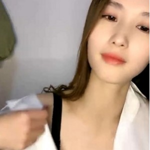 辣妹小九九：神秘新视频，丰富内容