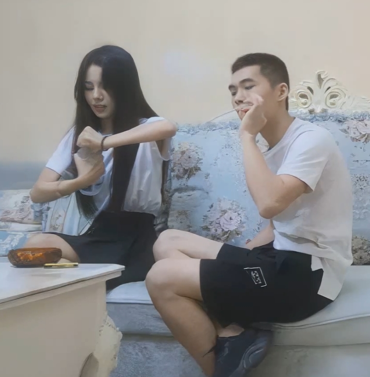 小陈全新74部视频合集，55分钟精彩内容等你收藏！