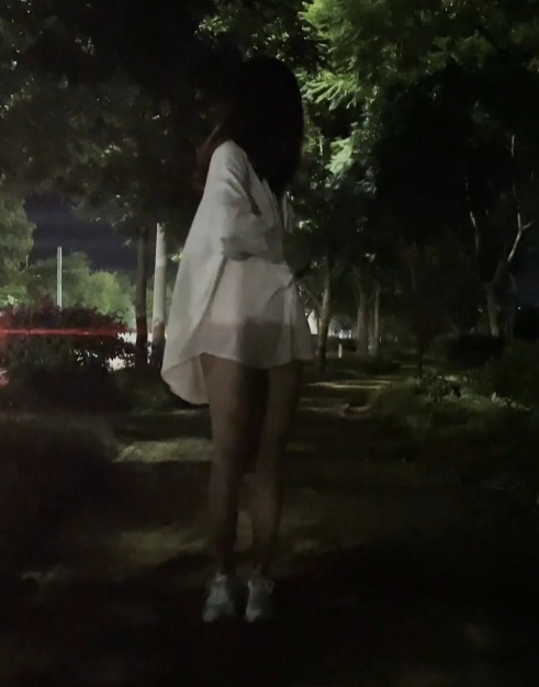 小小星户外展示视频合集，包含90个精彩片段，适合推特分享与收藏