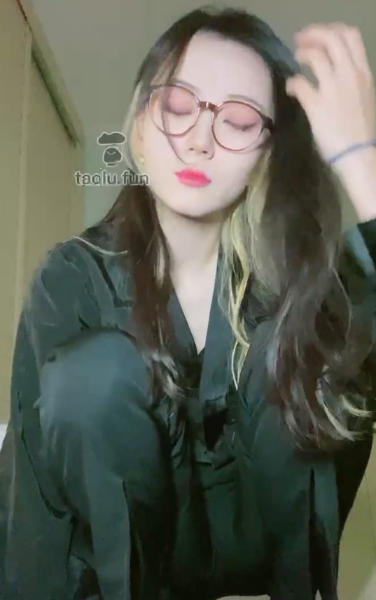 套路直播木骨合集最新合集50V30G，精彩直播回放