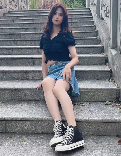 人妖伪娘百度盘精华合集108V10.4G，精彩时长短视频，水印固定不影响观看