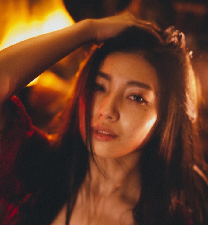 转载百度云性感合集夏暮光14套141V6.45G，四人游与激烈运动