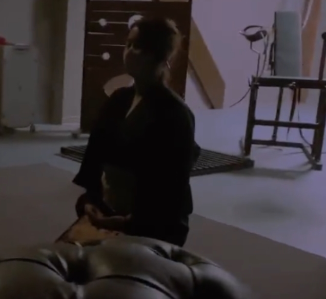 百度盘奴印文化优质身材反差妹子合集51部1.24G,包含下雪喝圣水与人体蜈蚣元素