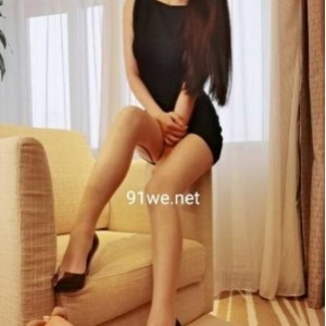 虎牙初见美翻天优质美女浮力自拍合集107部22G，腿控必看