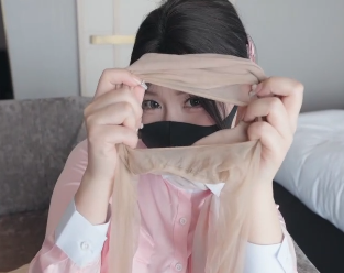 糖心Nana_taipei1v839M空姐性感主题游戏