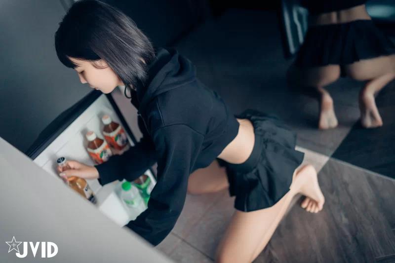 JVID妍妍11部作品视频9.78G合集太顶了