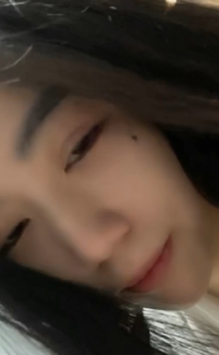 抖音欣梦然甜美女大学生视频合集6部4.9G,补档某处若隐若现喘息诱人