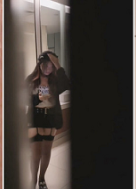 全景拍摄高颜值妹子惊艳酒吧457.5MB