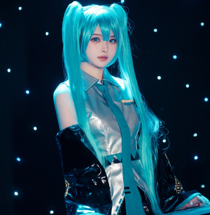 推特白莉40套超甜日常合集15.1G纯欲天花板