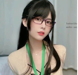 微博眼酱大魔王w私房照91套86G腿玩年