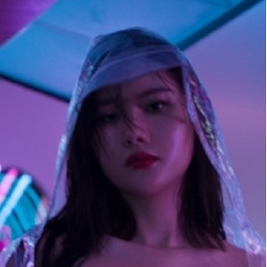 雨衣阿朱高清私房照111P1.48G绝了