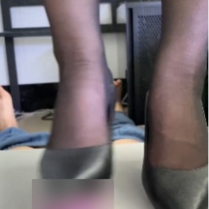 美脚足技视频合集小露推100部41G太销魂