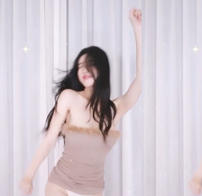 韩国BJ熊猫团智仁in0410私拍75部19.7G绝密展示版