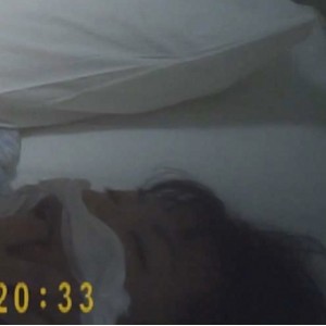 本站迷玩三人组互动露脸良家妻子两部72G超感觉