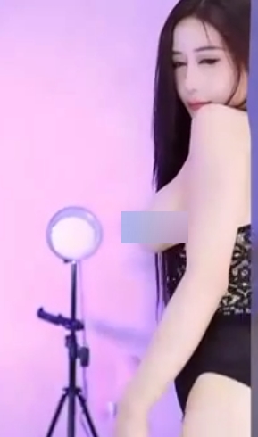 虎牙冷艳女神(桃一)稀缺合集