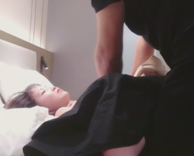 优质探花超嫩清纯学生妹视频2部420MB合集