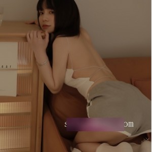 魔都希威社抖叔胡萝卜三人游私拍5部1.38G顶级嫩模太撩人