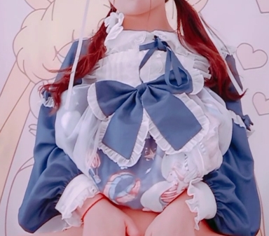 小兔推特蓝色作品1部2G身材真顶
