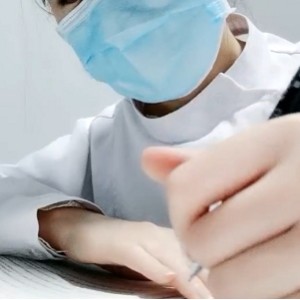 画画的babyii2.56小护士办公室放飞自我8部1.73GB优质